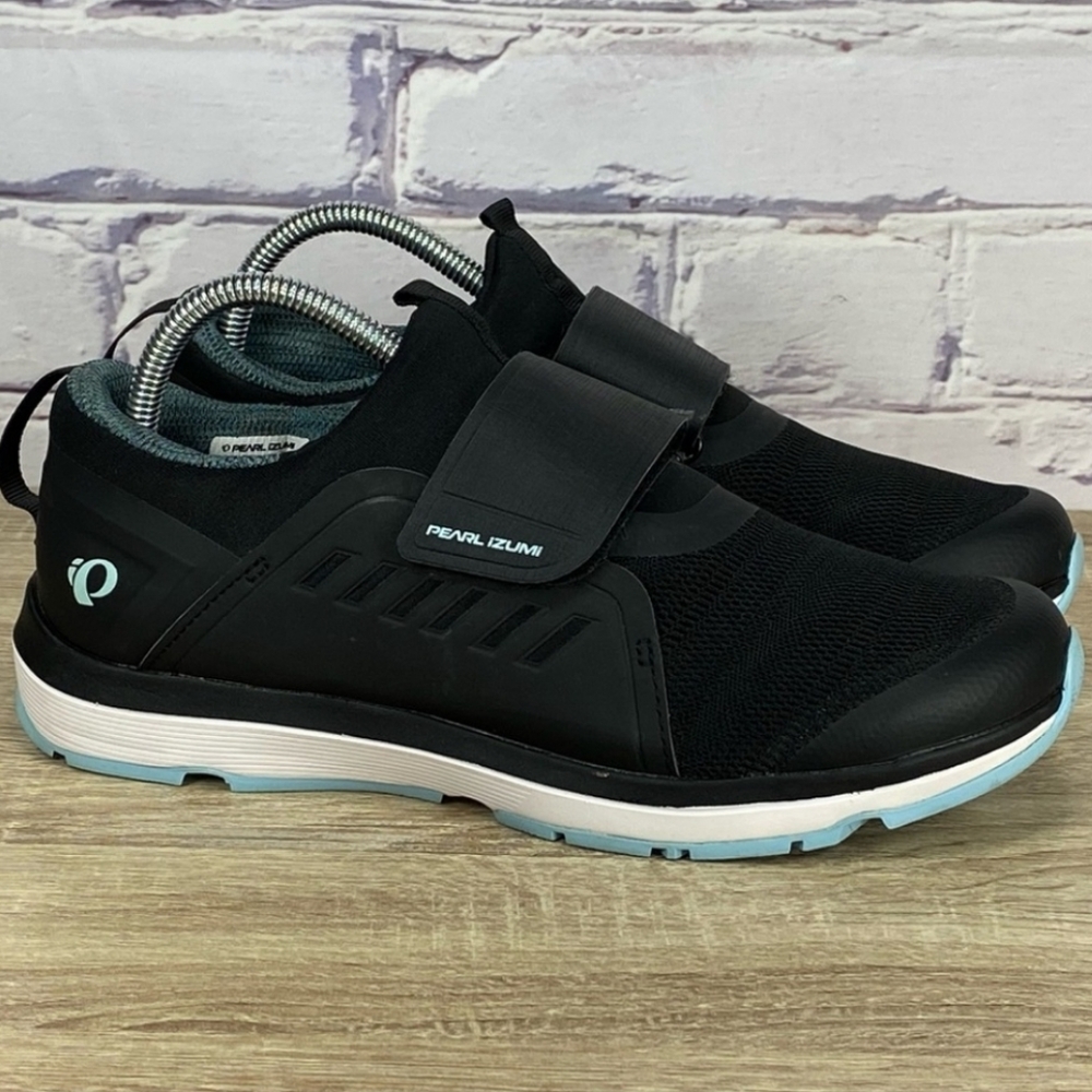 Pearl Izumi Sneakers